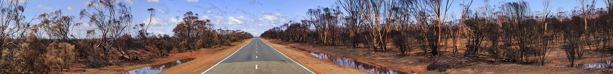 Outback Australian road at Albury Wodonga